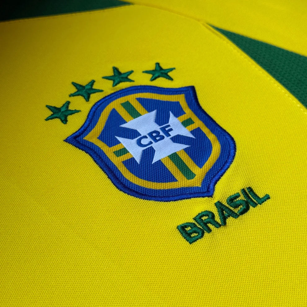 Brazil 2002 Home Shirt - JerseyKings